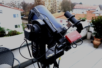 Bild 5 Anbringung des Raspberry und USB Stromversorgung f�r Kamera & PC kleiner DSC04091